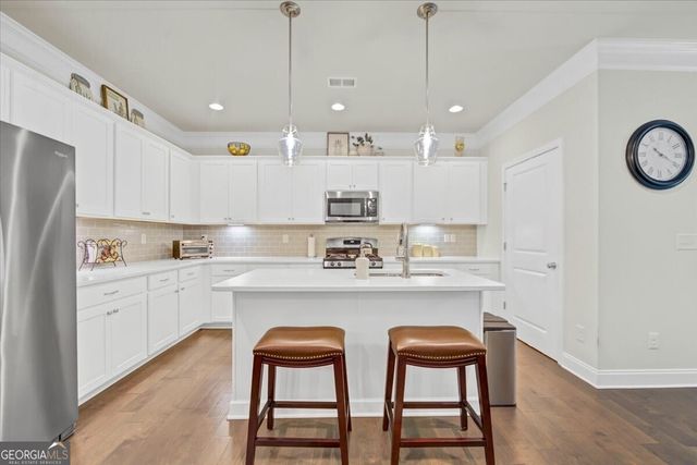 329 Ellington Drive, Canton, GA 30115