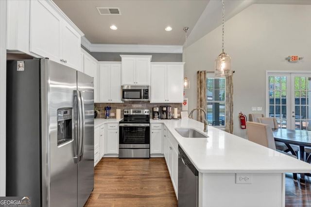 329 Ellington Drive, Canton, GA 30115