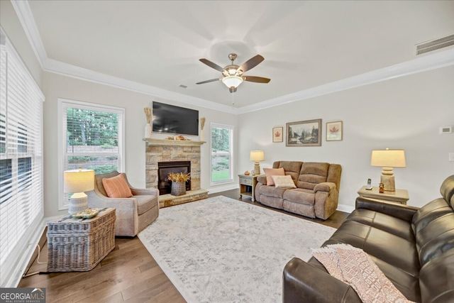 329 Ellington Drive, Canton, GA 30115