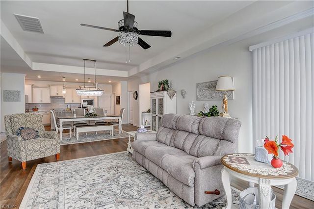 224 Richmond AVE, Smithfield, VA 23430