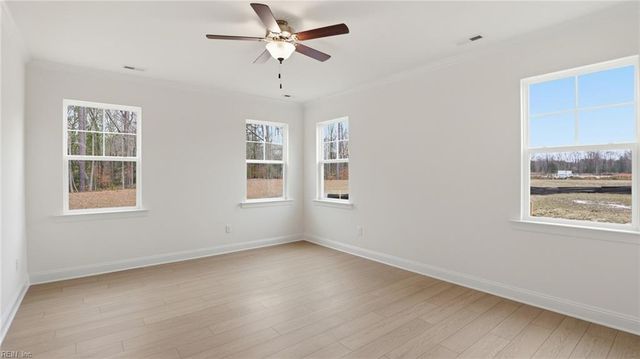 1322 Wharf Hill DR, Smithfield, VA 23430