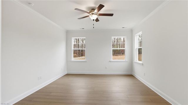 1322 Wharf Hill DR, Smithfield, VA 23430