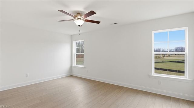 1322 Wharf Hill DR, Smithfield, VA 23430