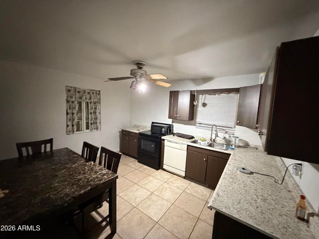 338 E MARILYN Avenue, Mesa, AZ 85210