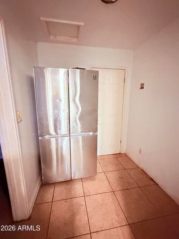 338 E MARILYN Avenue, Mesa, AZ 85210