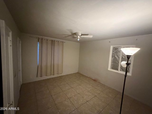 338 E MARILYN Avenue, Mesa, AZ 85210