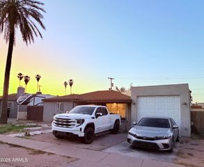 338 E MARILYN Avenue, Mesa, AZ 85210