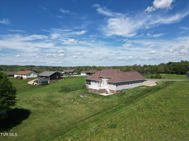 513 Katie Lane, Chuckey, TN 37641