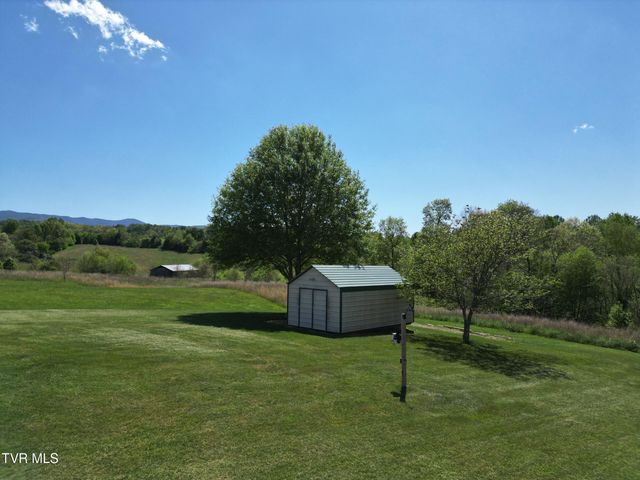 513 Katie Lane, Chuckey, TN 37641