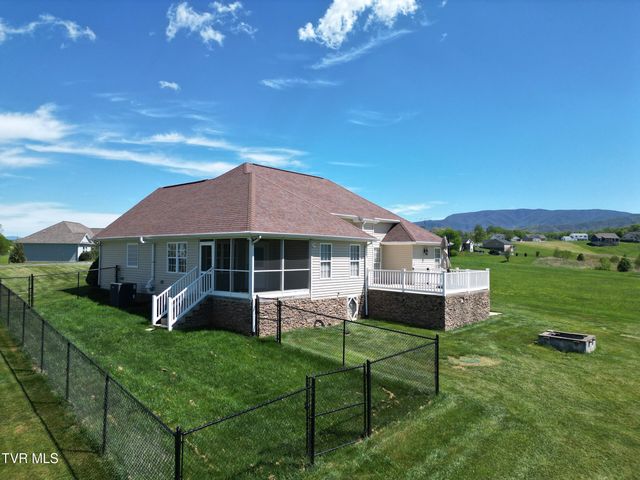 513 Katie Lane, Chuckey, TN 37641