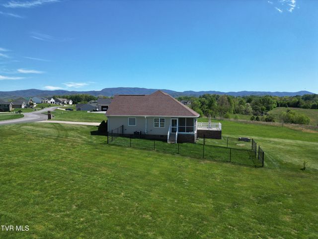 513 Katie Lane, Chuckey, TN 37641