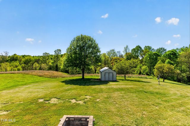 513 Katie Lane, Chuckey, TN 37641