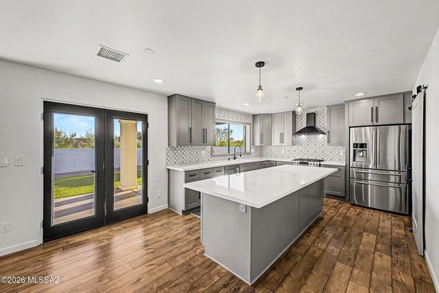 4554 N Avenida Del Cazador, Tucson, AZ 85718