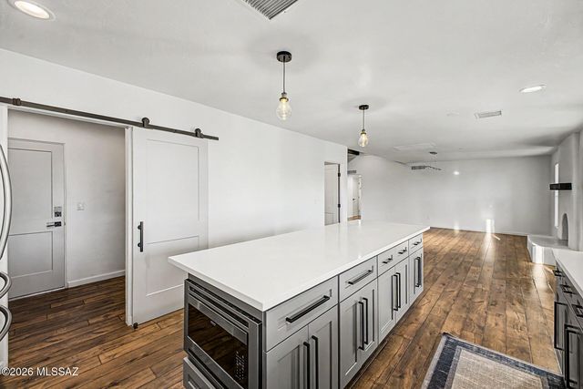 4554 N Avenida Del Cazador, Tucson, AZ 85718