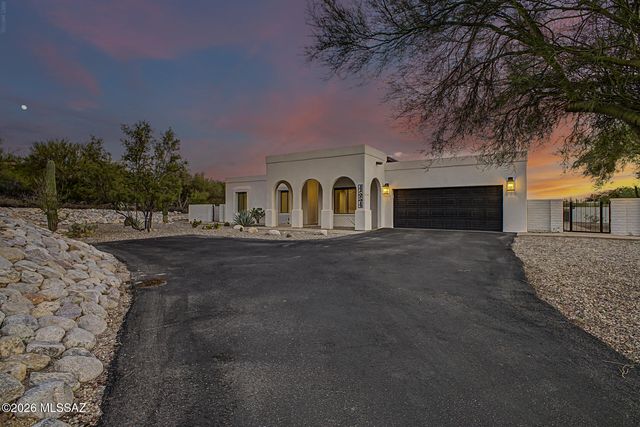 4554 N Avenida Del Cazador, Tucson, AZ 85718