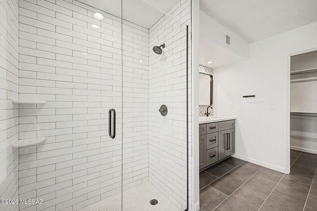 4554 N Avenida Del Cazador, Tucson, AZ 85718