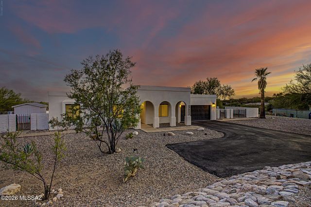 4554 N Avenida Del Cazador, Tucson, AZ 85718