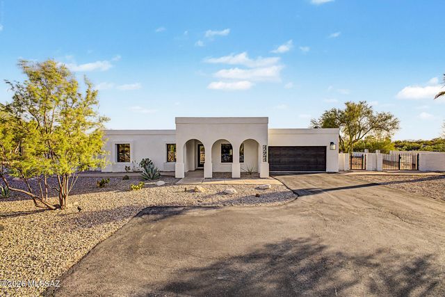 4554 N Avenida Del Cazador, Tucson, AZ 85718