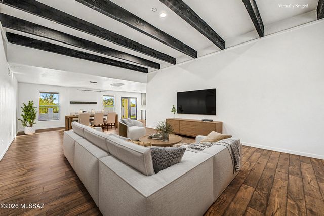 4554 N Avenida Del Cazador, Tucson, AZ 85718