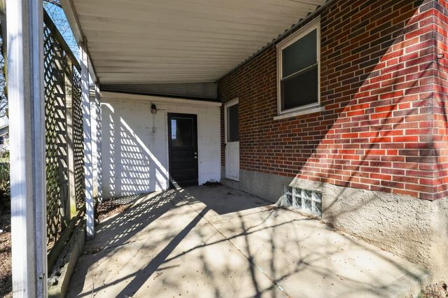 1291 W Galbraith Road, North College Hill, OH 45231