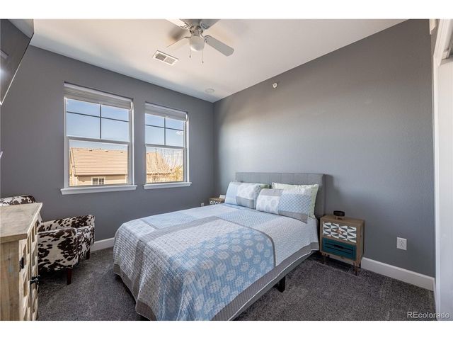24907 E Calhoun Pl B, Aurora, CO 80016