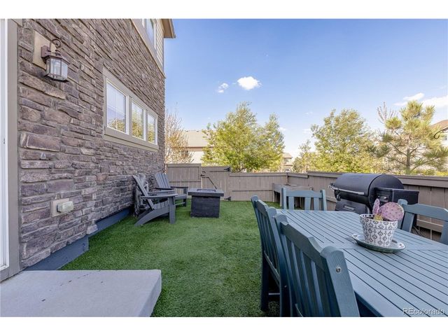 24907 E Calhoun Pl B, Aurora, CO 80016