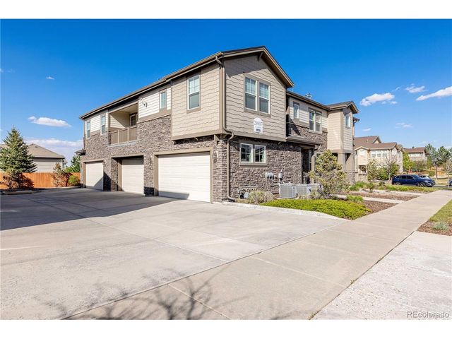 24907 E Calhoun Pl B, Aurora, CO 80016