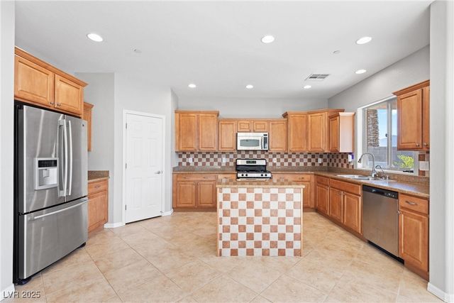 81 Lovage Street, Henderson, NV 89002