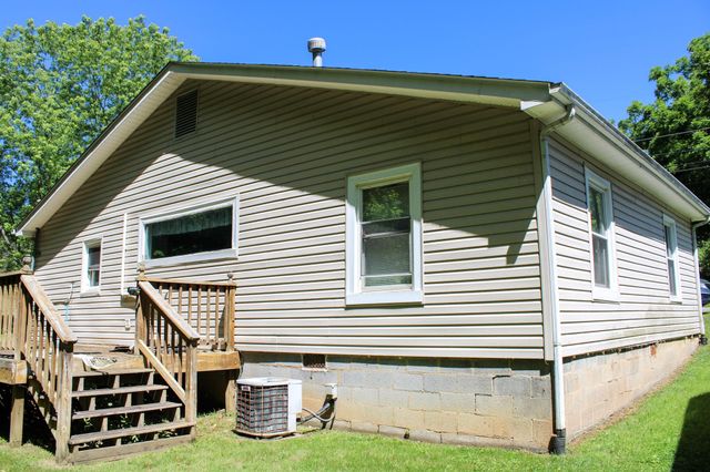 6097 Blue Ridge, Fincastle, VA 24090