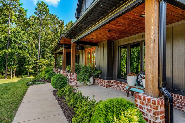 3009 Pine Hill Drive, Benton, AR 72019