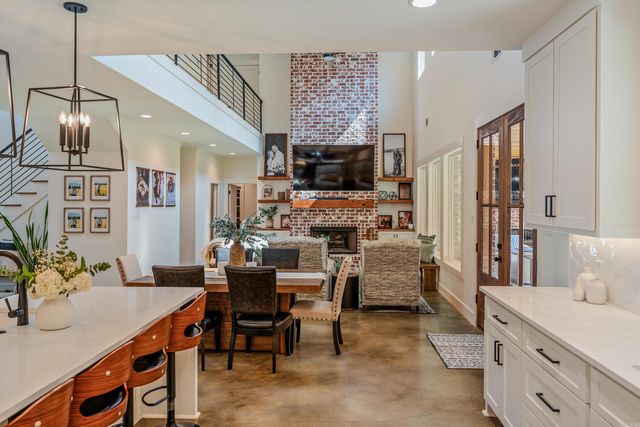3009 Pine Hill Drive, Benton, AR 72019
