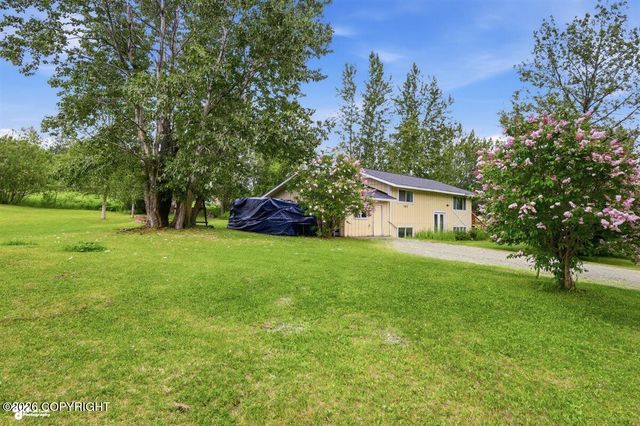 12075 E Chalet Drive, Palmer, AK 99645