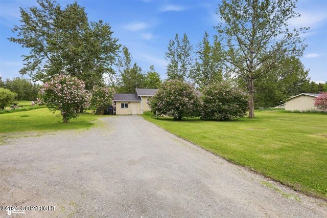 12075 E Chalet Drive, Palmer, AK 99645