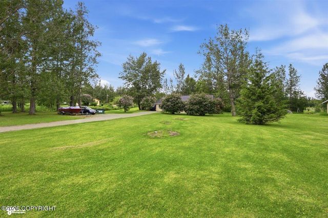 12075 E Chalet Drive, Palmer, AK 99645