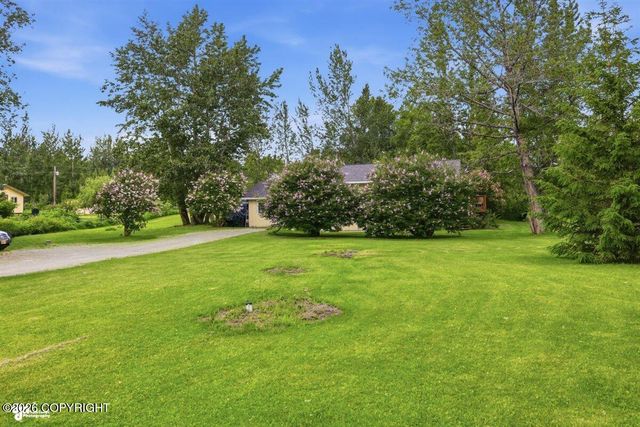 12075 E Chalet Drive, Palmer, AK 99645