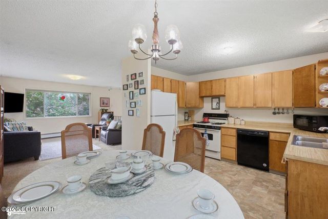 12075 E Chalet Drive, Palmer, AK 99645