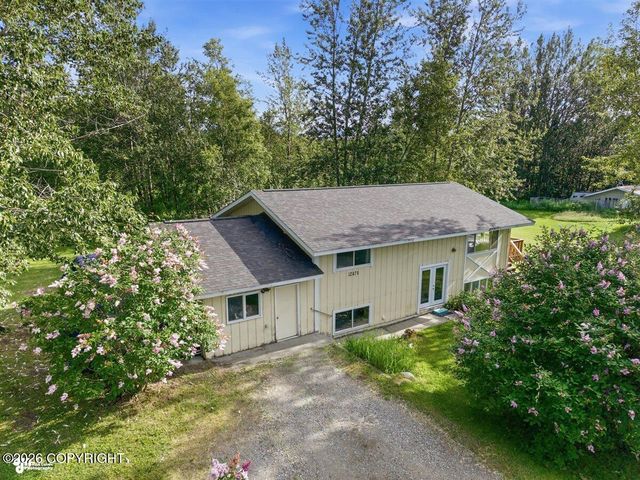 12075 E Chalet Drive, Palmer, AK 99645
