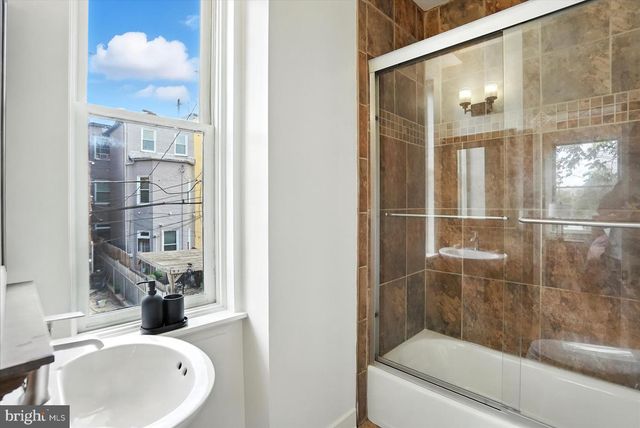 416 MOSHER ST, Baltimore, MD 21217