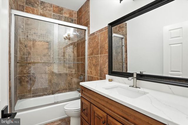 416 MOSHER ST, Baltimore, MD 21217