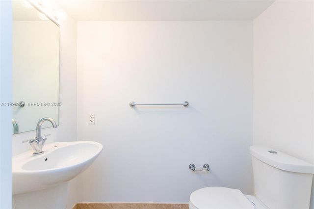 41 SE 5th St 2314, Miami, FL 33131