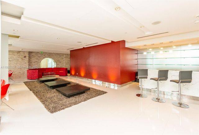 41 SE 5th St 2314, Miami, FL 33131