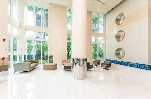 41 SE 5th St 2314, Miami, FL 33131