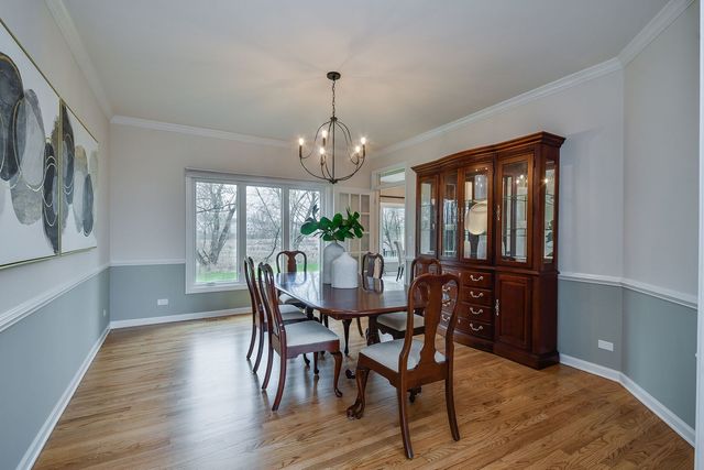 640 Kendridge Court, Aurora, IL 60502