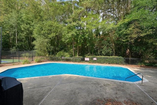 706 Cumberland SE Court, Smyrna, GA 30080