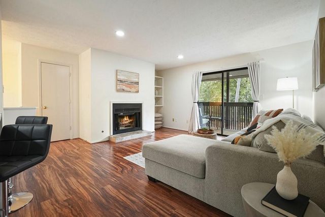 706 Cumberland SE Court, Smyrna, GA 30080