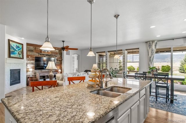 9537 Iron Mountain Way, Arvada, CO 80007