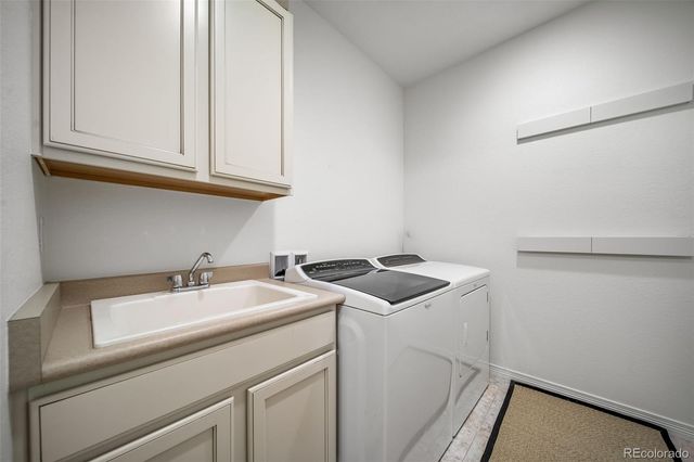9537 Iron Mountain Way, Arvada, CO 80007
