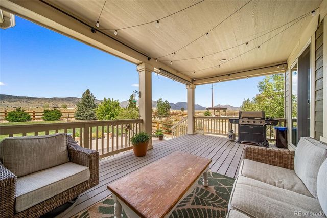 9537 Iron Mountain Way, Arvada, CO 80007