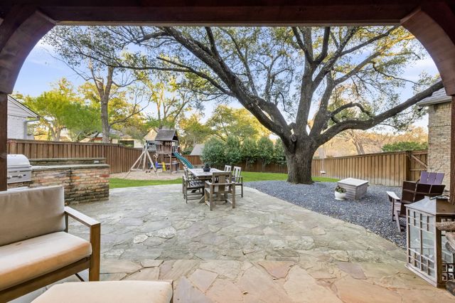 1 Roundrock Circle, Richardson, TX 75080