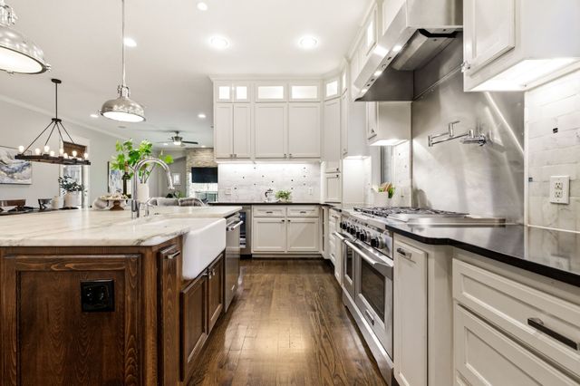 1 Roundrock Circle, Richardson, TX 75080